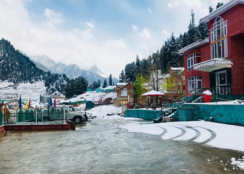 Jammu and Kashmir Sonamarg Exterior