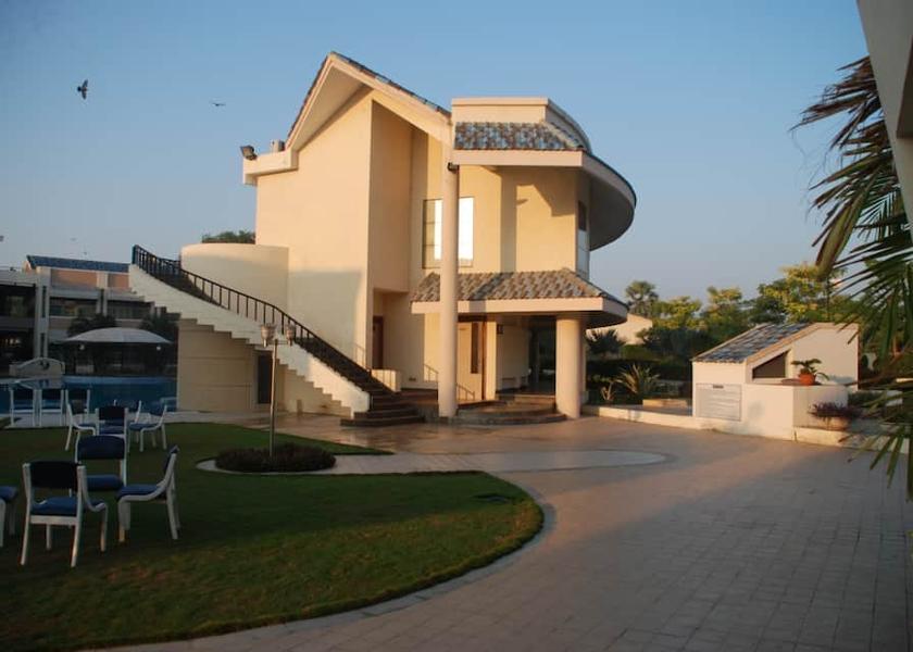 Dadra and Nagar Haveli and Daman and Diu Diu Exterior Detail