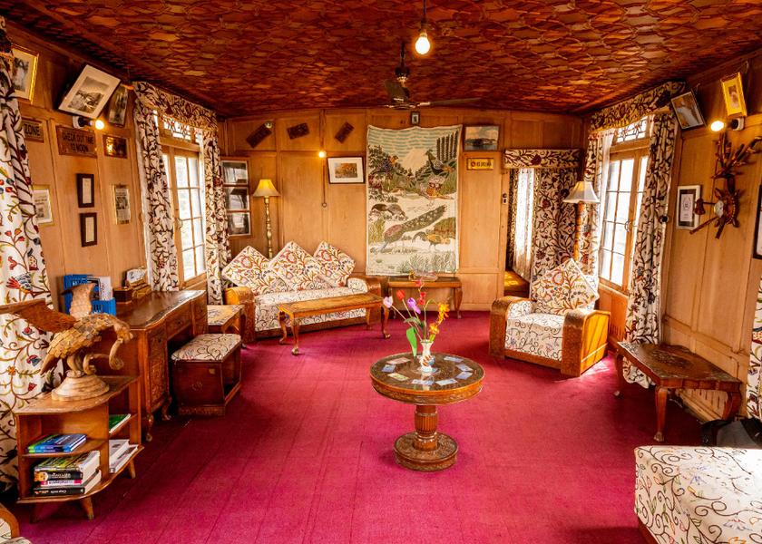 Jammu and Kashmir Srinagar Entrance