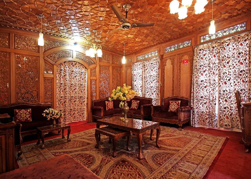 Jammu and Kashmir Srinagar Public Areas