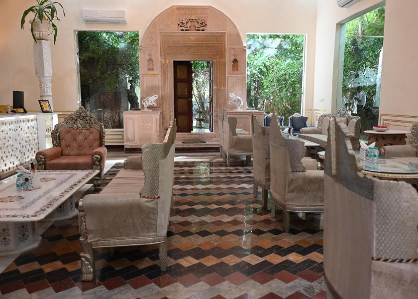 Rajasthan Jaipur Food & Dining