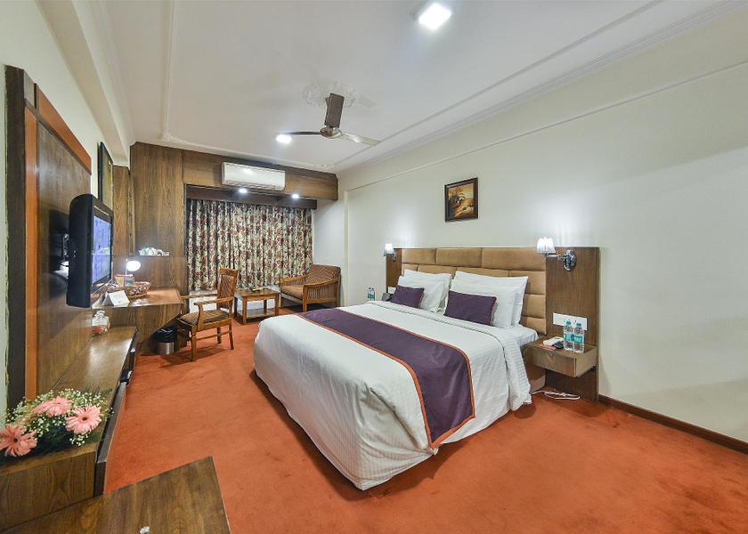 Jammu and Kashmir Srinagar Executive Room - Free WIFI