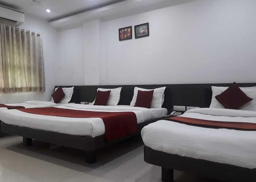 Gujarat Vadodara Room