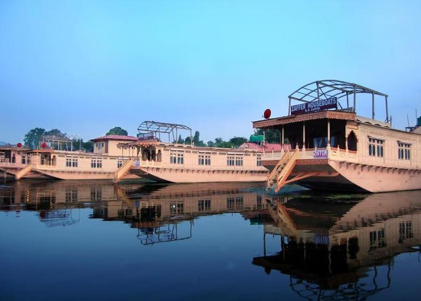 Jammu and Kashmir Srinagar Hotel View