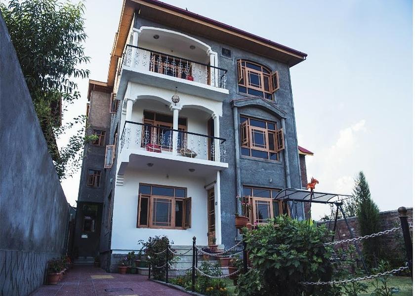 Jammu and Kashmir Srinagar Hotel Exterior