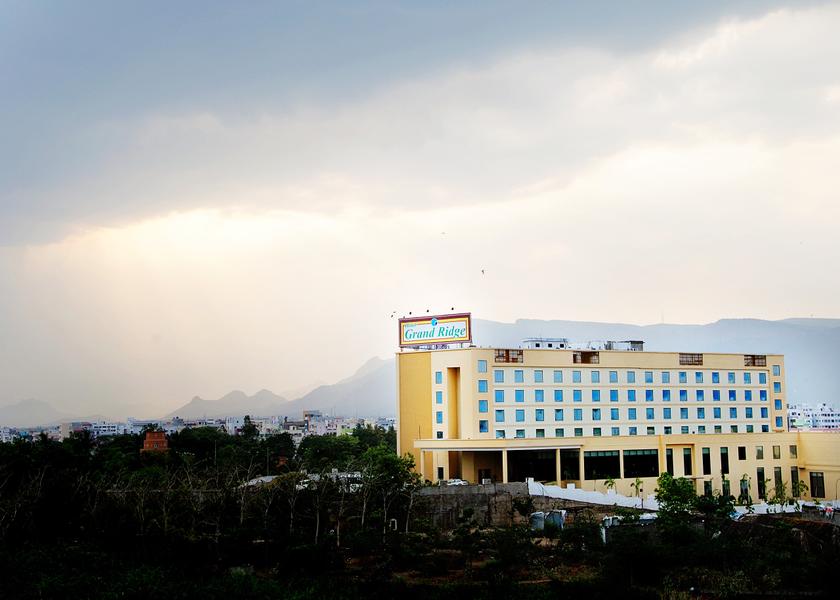 Andhra Pradesh Tirupati Hotel Exterior