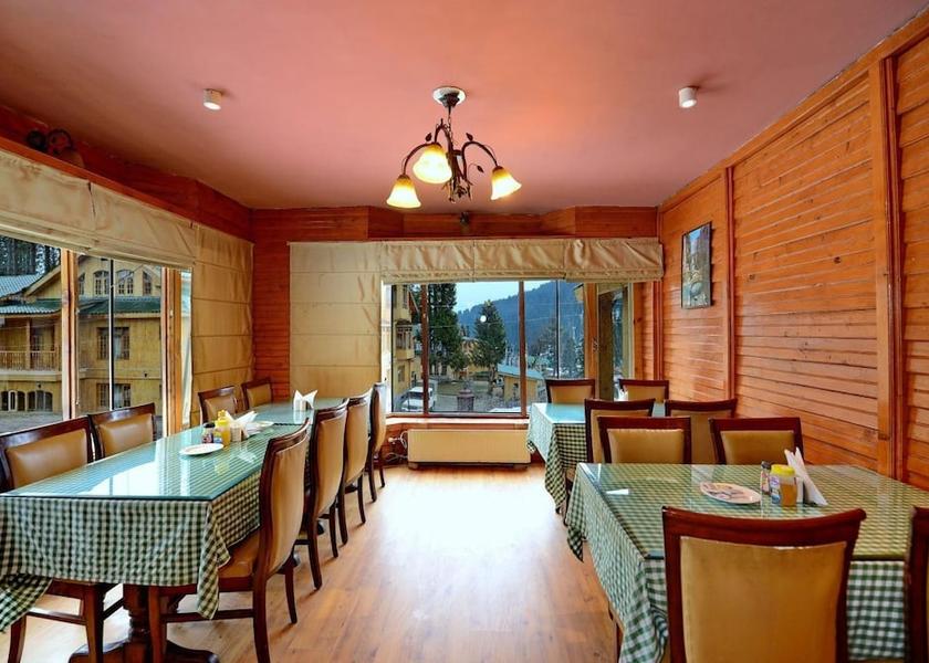 Jammu and Kashmir Gulmarg Family Dining