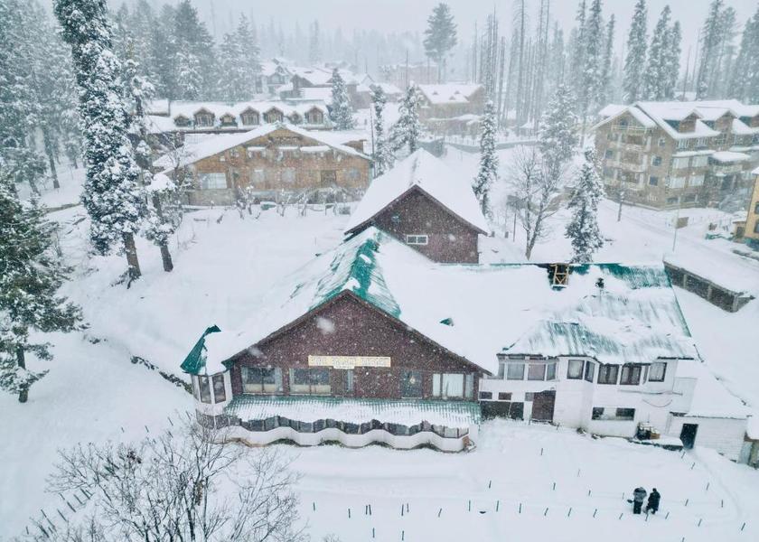 Jammu and Kashmir Gulmarg Hotel View