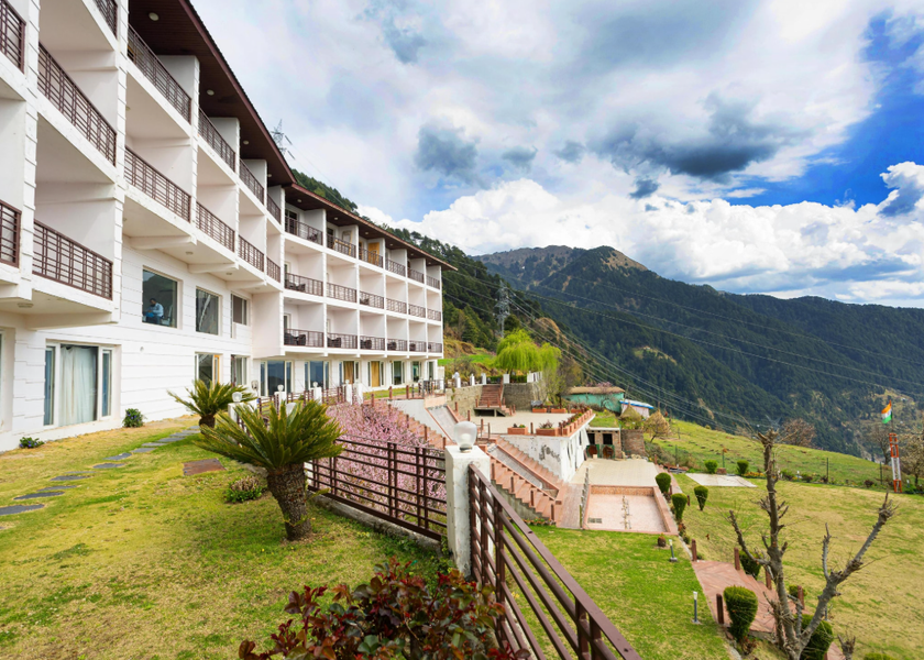 Jammu and Kashmir Patnitop Hotel View