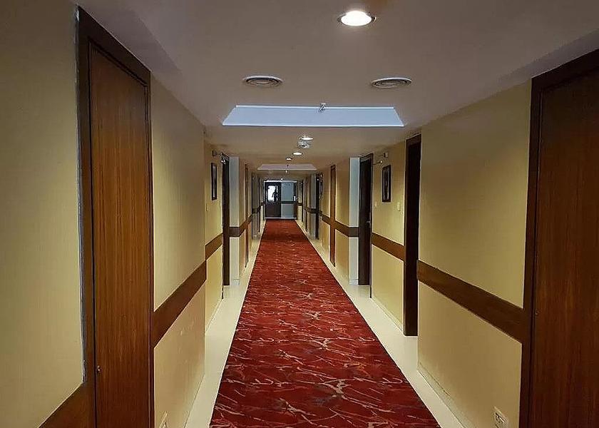 Uttar Pradesh Lucknow Public Areas