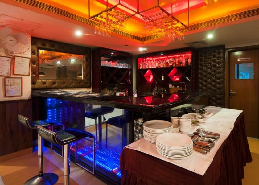 Delhi Delhi Bar
