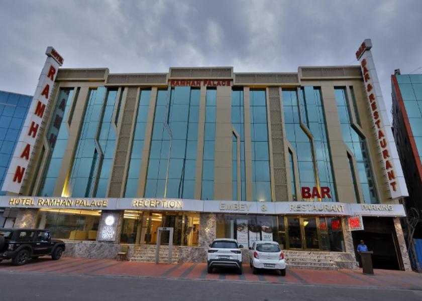 Delhi Delhi Hotel Exterior