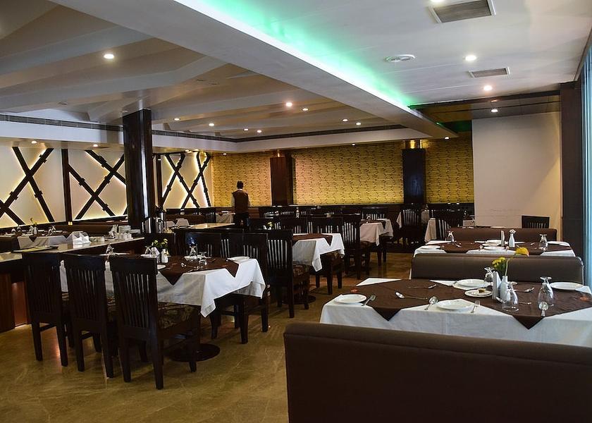 Uttar Pradesh Prayagraj Restaurant