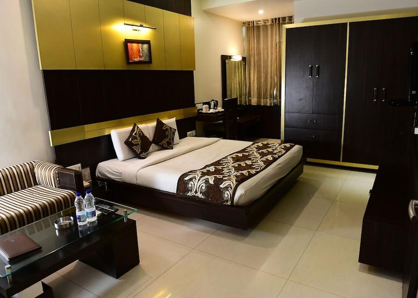 Uttar Pradesh Prayagraj Royal Double Room