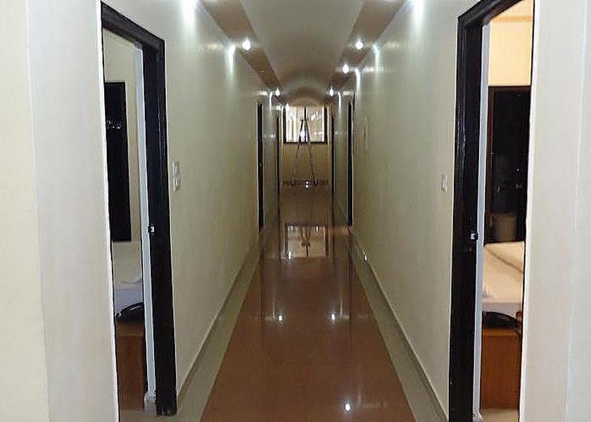 Uttarakhand Rishikesh Public Areas