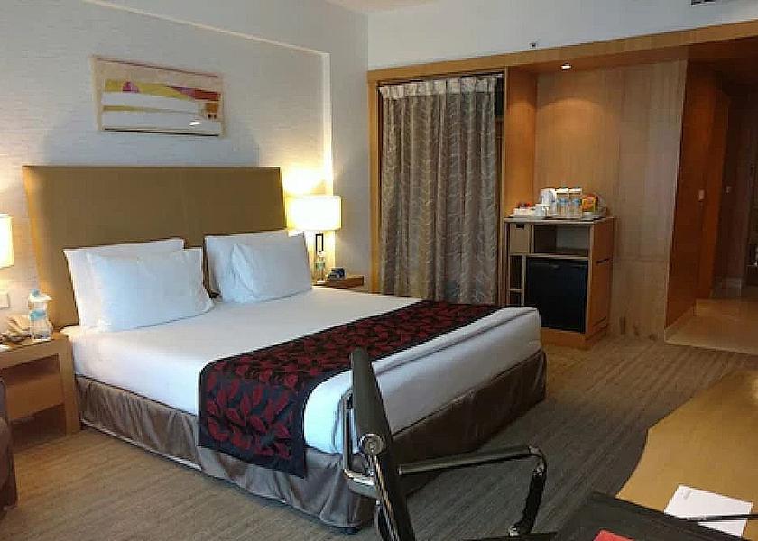Maharashtra Pune Room