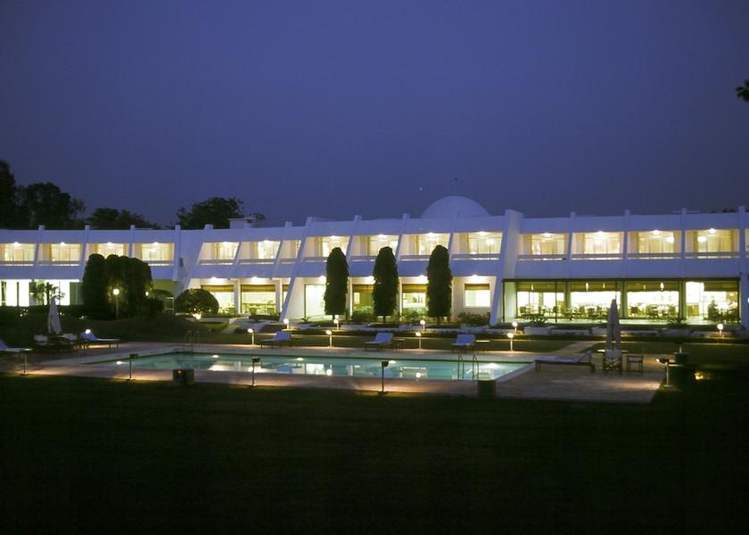 Madhya Pradesh Khajuraho Outdoor pool