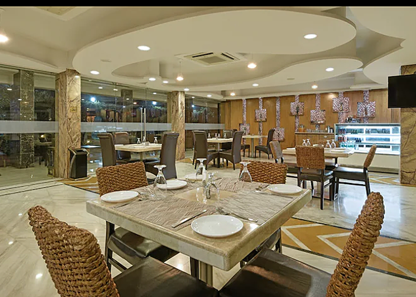 Rajasthan Udaipur Food & Dining