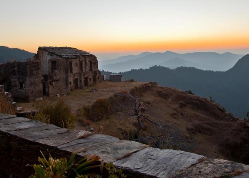 Uttarakhand Binsar Exterior