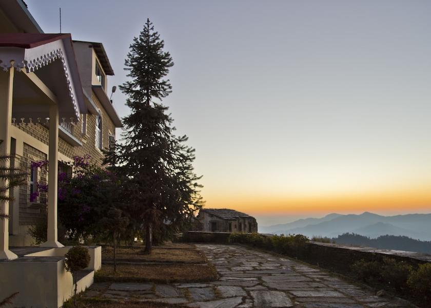 Uttarakhand Binsar Exterior Detail