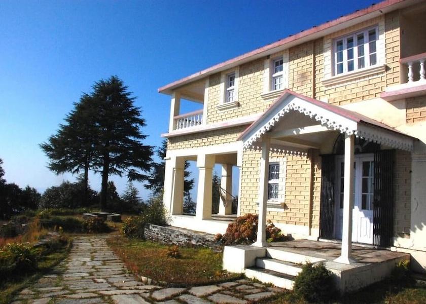Uttarakhand Binsar Exterior