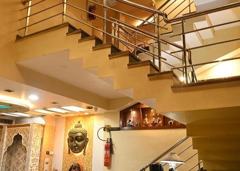 Uttar Pradesh Varanasi Recreation