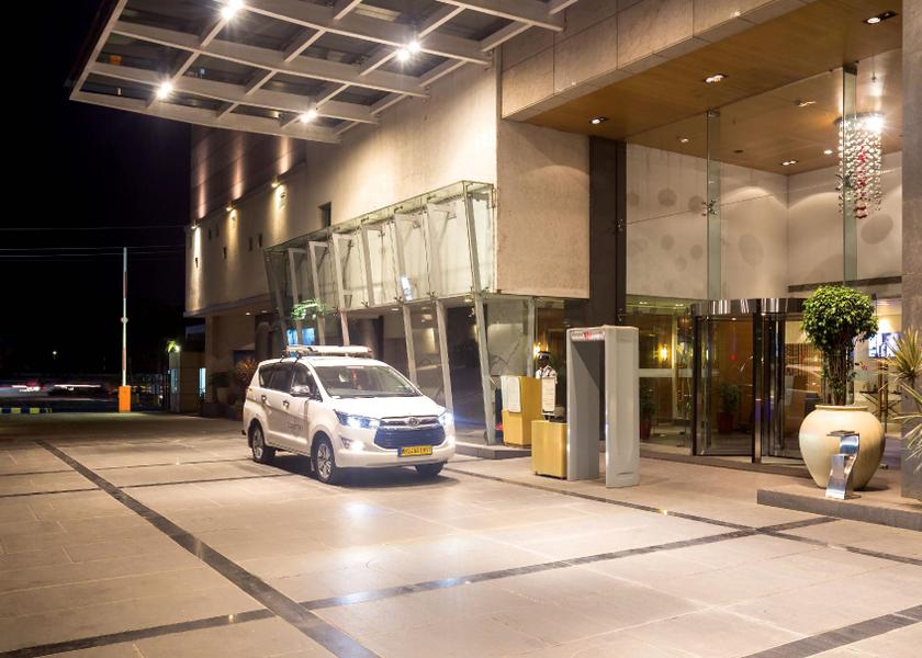 Maharashtra Navi Mumbai Entrance