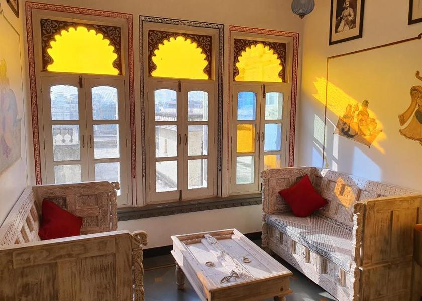 Rajasthan Udaipur Hotel Exterior