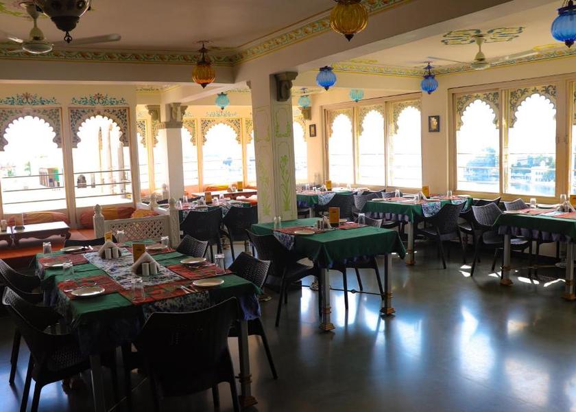 Rajasthan Udaipur Hotel Exterior