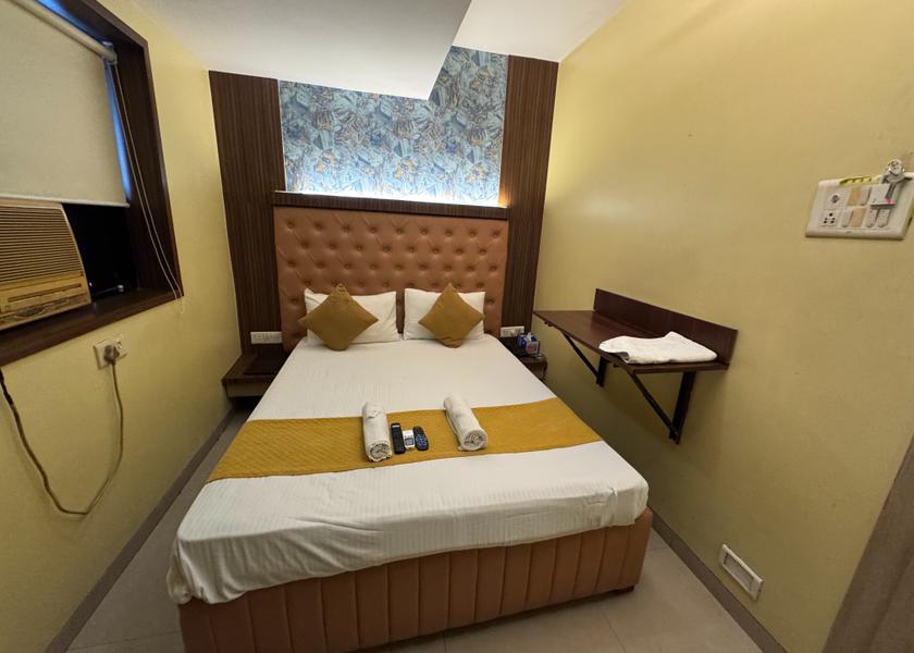 Maharashtra Thane Public Areas