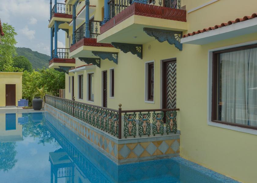 Rajasthan Udaipur Pool