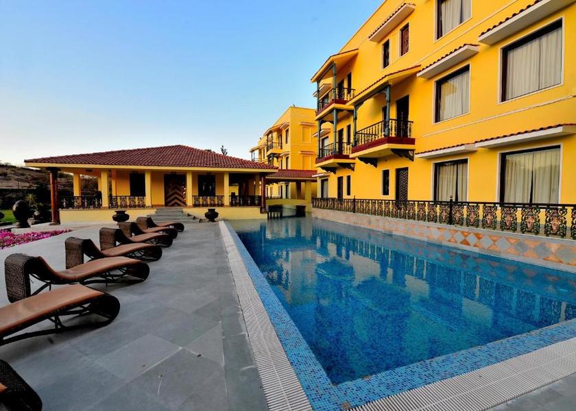 Rajasthan Udaipur Pool