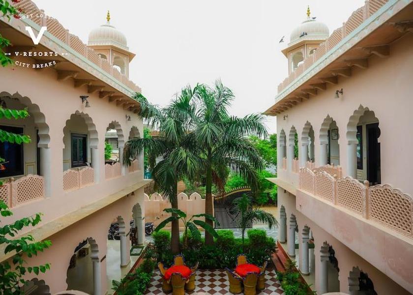 Rajasthan Bharatpur Hotel Exterior