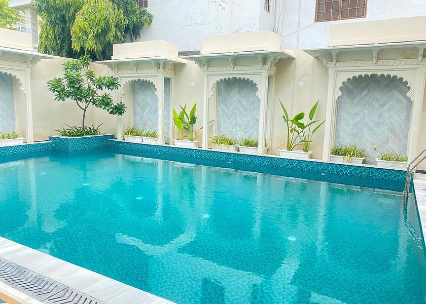 Rajasthan Udaipur Pool