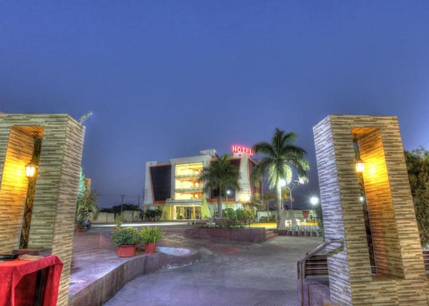 Gujarat Jamnagar Hotel and Restuarant