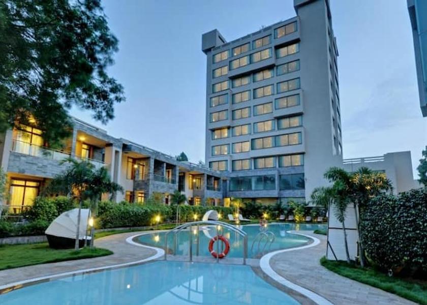 Gujarat Nadiad Hotel Exterior