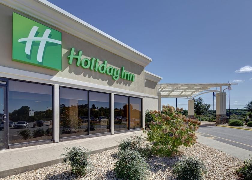 Virginia Staunton Exterior Detail