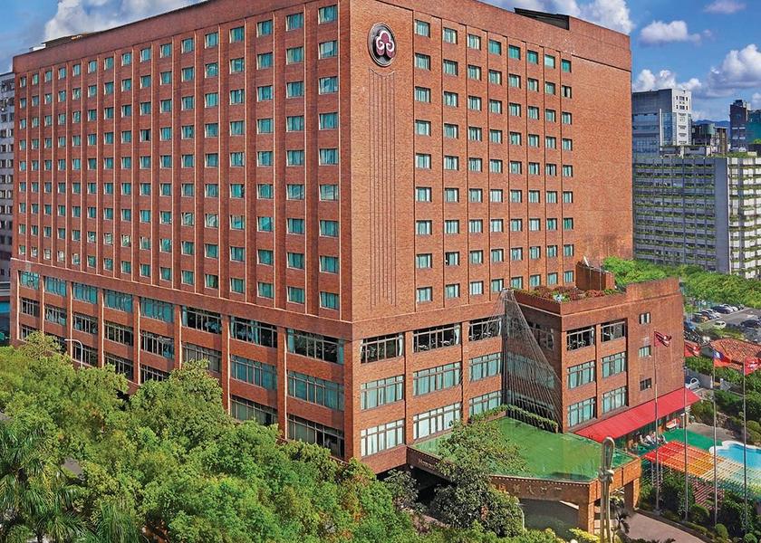  Taipei Hotel Exterior