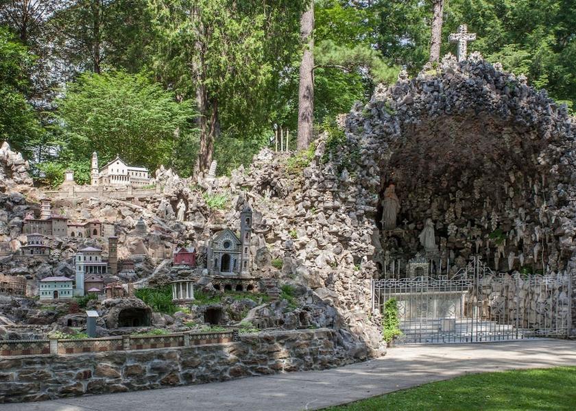 Alabama Moulton Point of interest