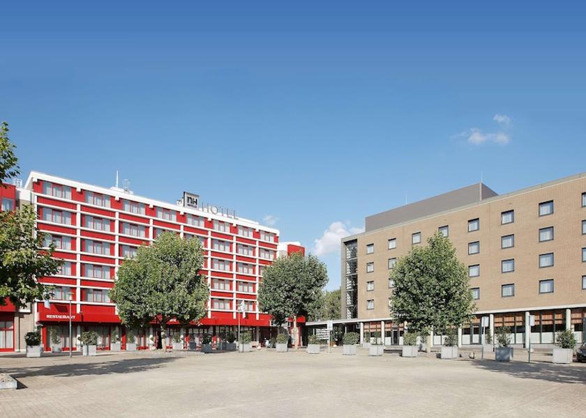 Limburg Maastricht Exterior Detail