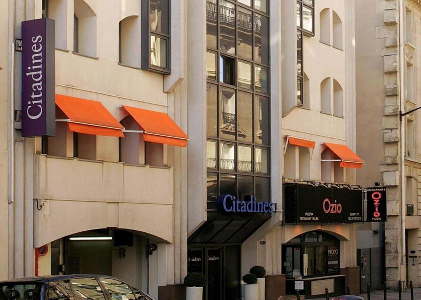 Île-de-France Paris Exterior view