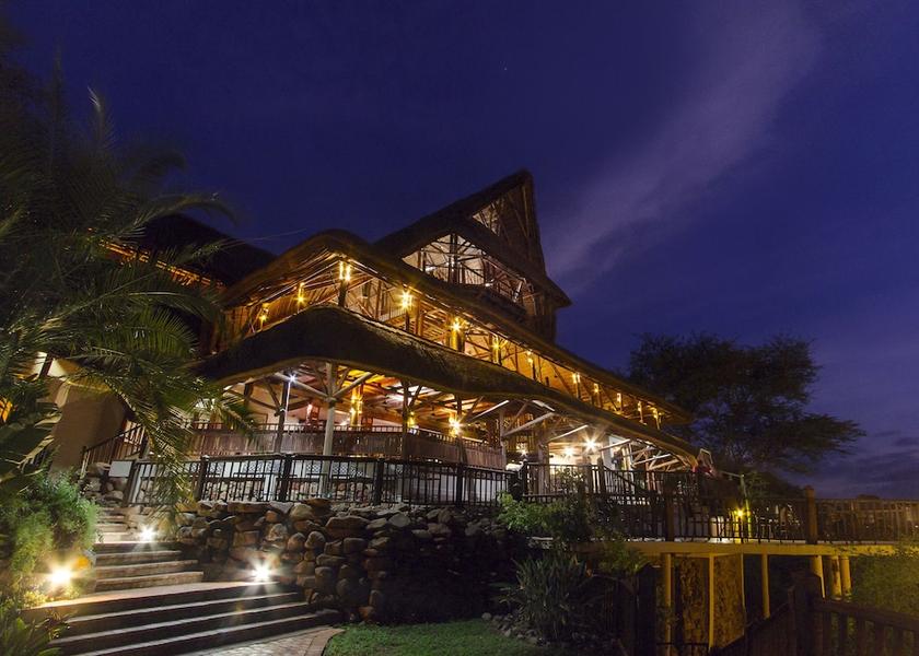  Victoria Falls Facade