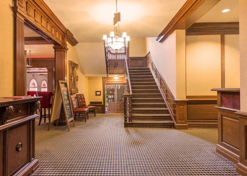 New Hampshire Exeter Lobby