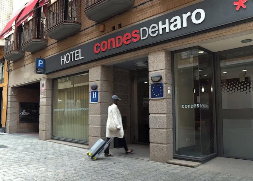 La Rioja Logroño Facade