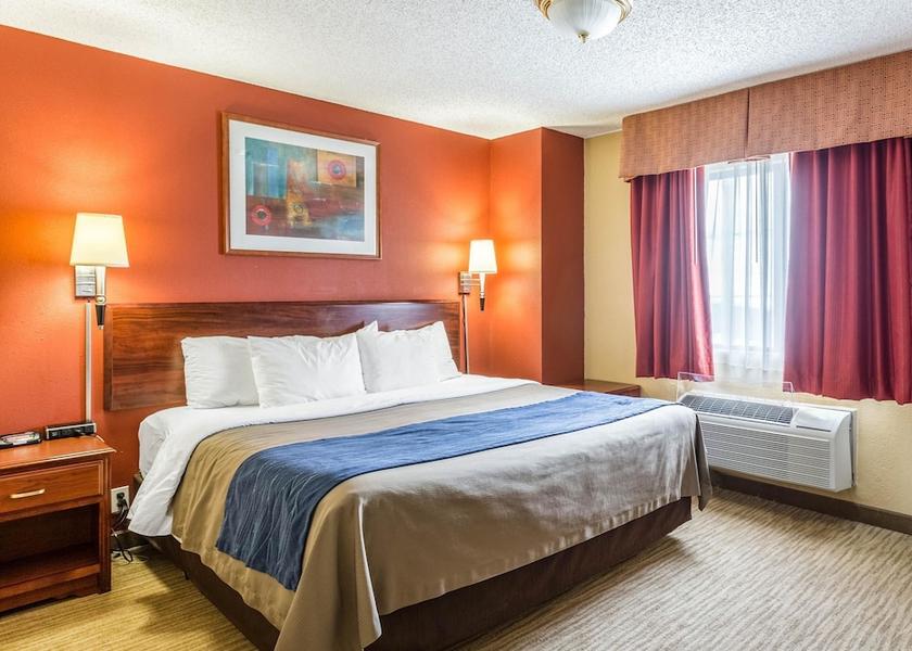 Nebraska Scottsbluff Room