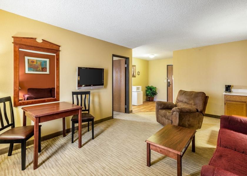 Nebraska Scottsbluff Room