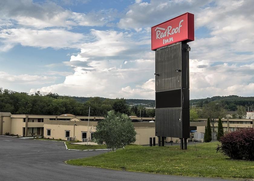 Pennsylvania Clearfield Exterior Detail