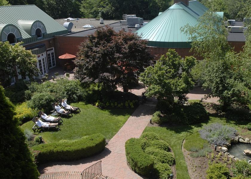 Connecticut Norwich Garden