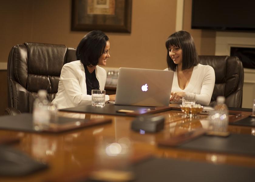 Connecticut Norwich Meeting Room