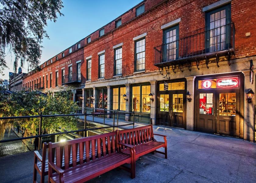 Georgia Savannah Facade